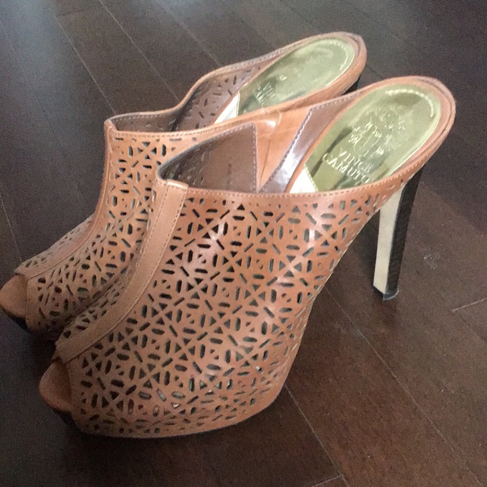 Vince Camuto